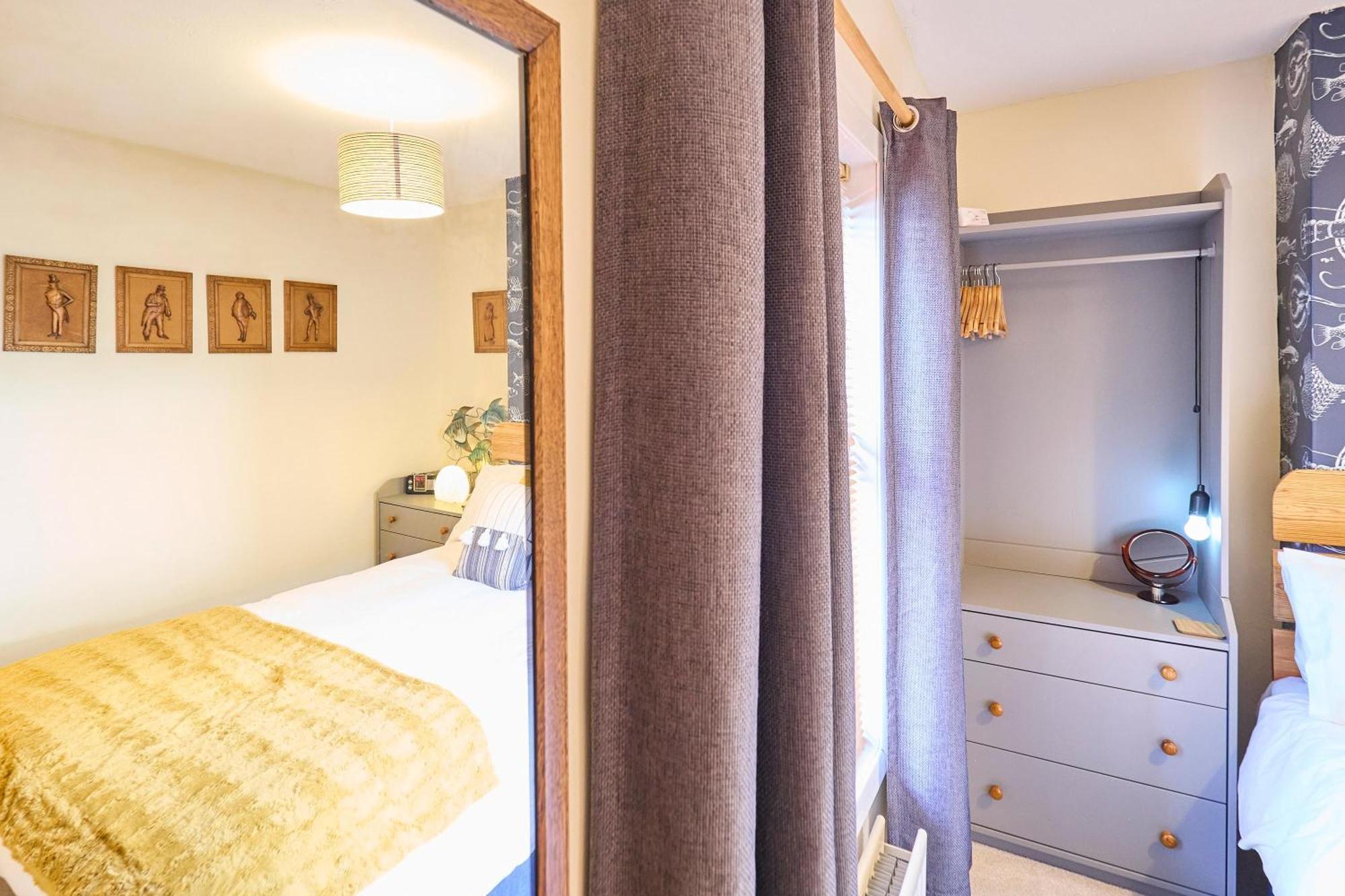 Host & Stay - Ethelbert Cottage Broadstairs Bagian luar foto